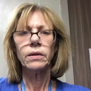 Meet your Posher, Suzette